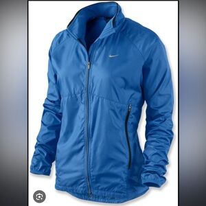 Blue Nike Storm Fit windbreaker/rain jacket Size Small
